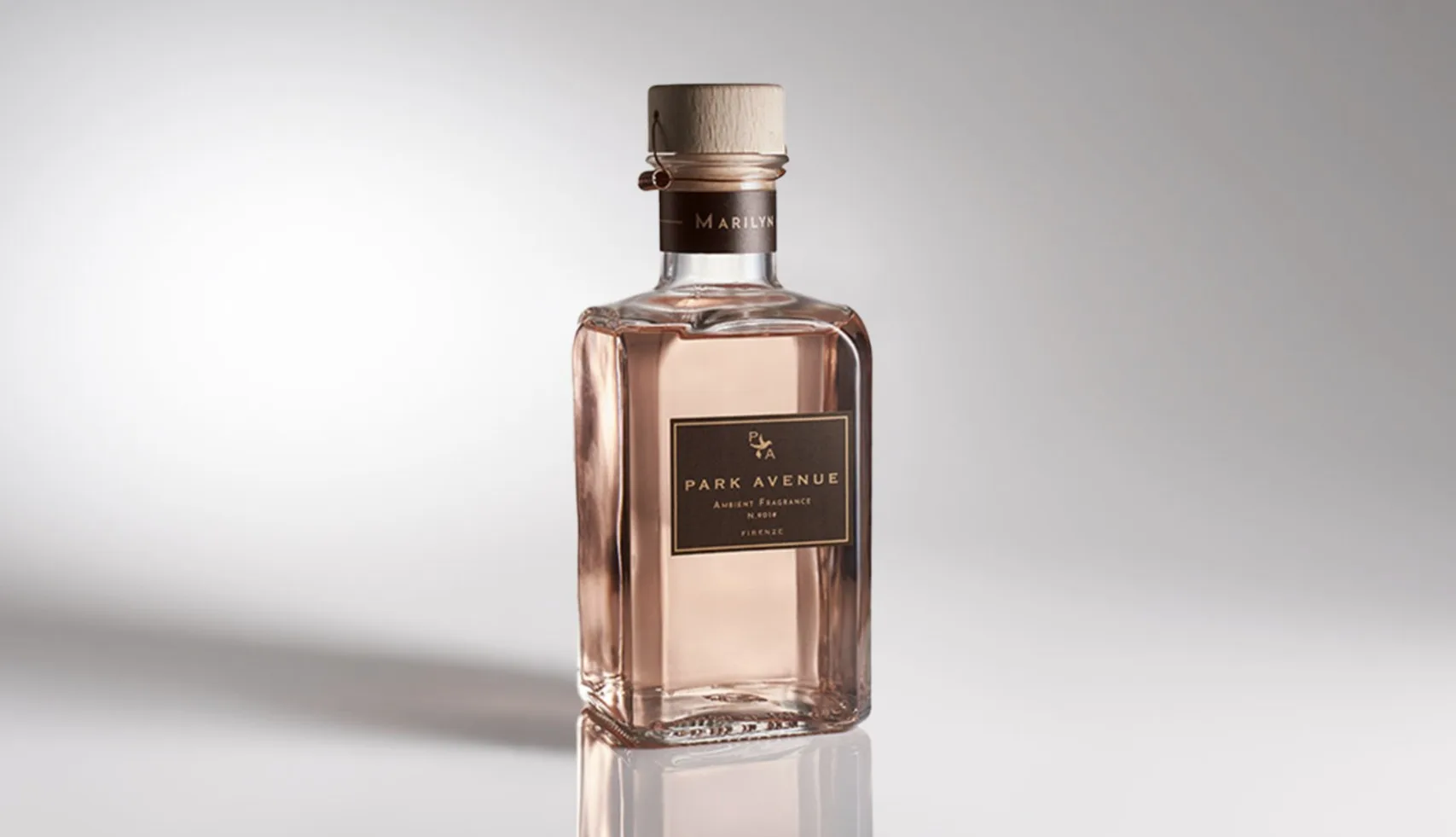 Ambient fragrance · Marilyn